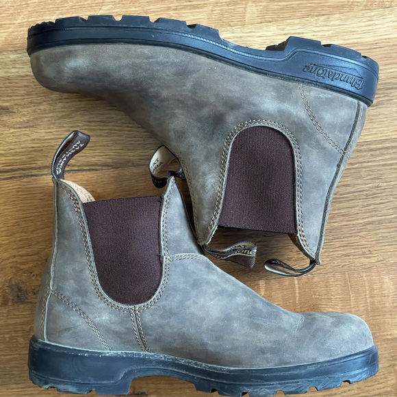 Blundstone Shoes - Blundstone #585 Chelsea boots 🥾